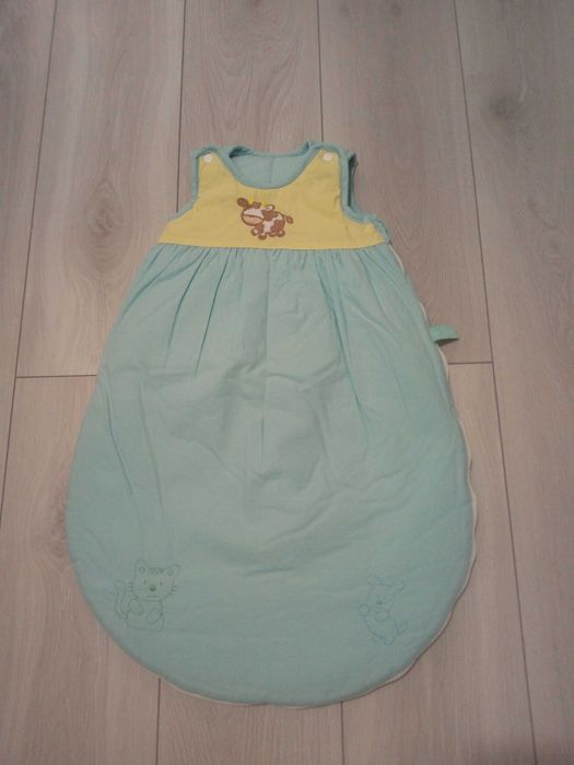 śpiworek zapinany dla niemowlaka