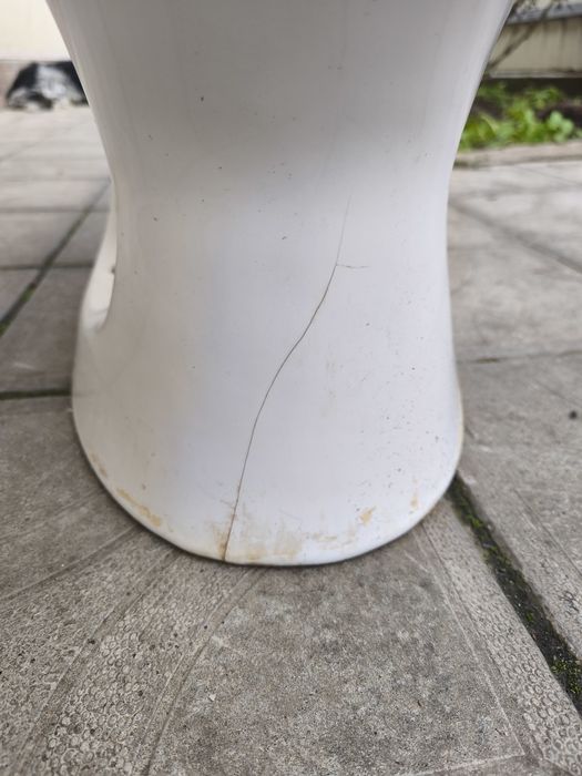 Продам унітаз та бачки до унітазу