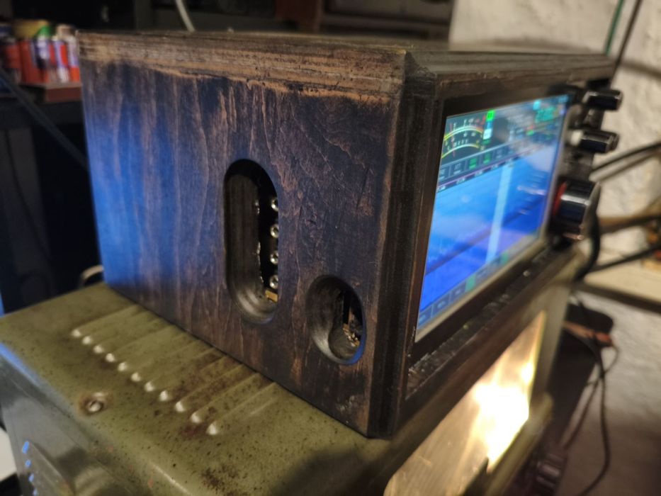 Продам радиостанция WOLF 7 дюймов