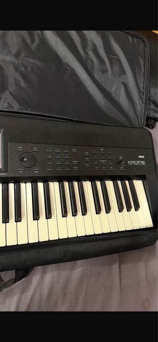 Korg krome 88 piano