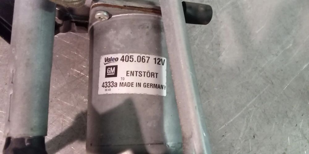 MOTOR / SISTEMA LIMPA VIDROS OPEL CORSA D 06-14 367546129