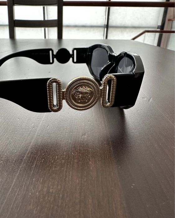 Óculos dw sol Versace
