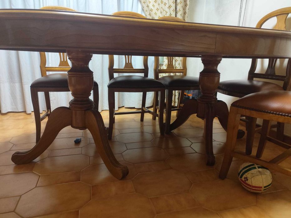 Mesa de sala como nova64741303273857121