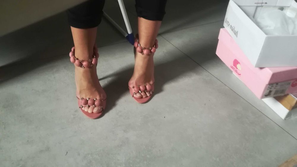 Sandałki szpilki 35 różowe