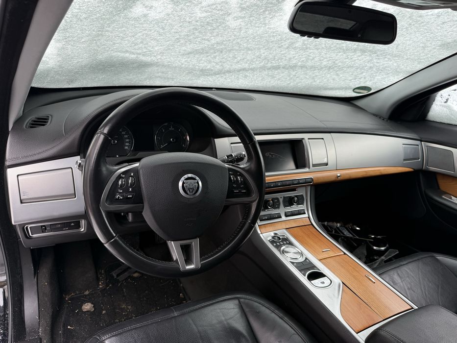 Fotele, kanapy Jaguar X250 XF 2012r 11-13