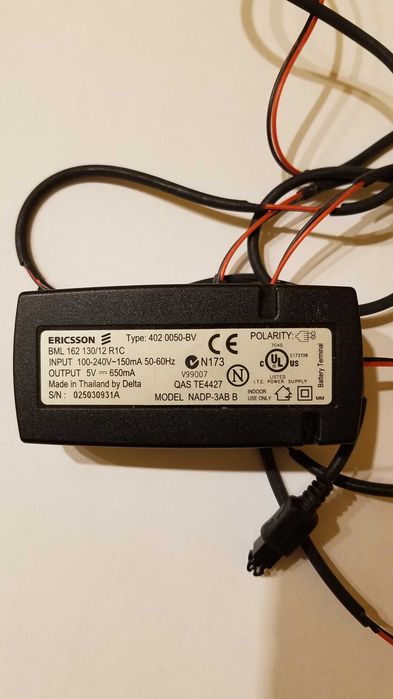 Telefon komórkowy Ericsson R320s kultowy model + ładowarka, pudełko, płyta CD stan BDB