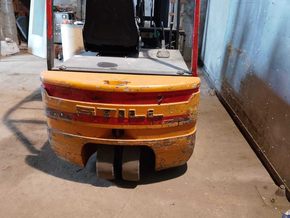 Wózek widłowy still R20-18