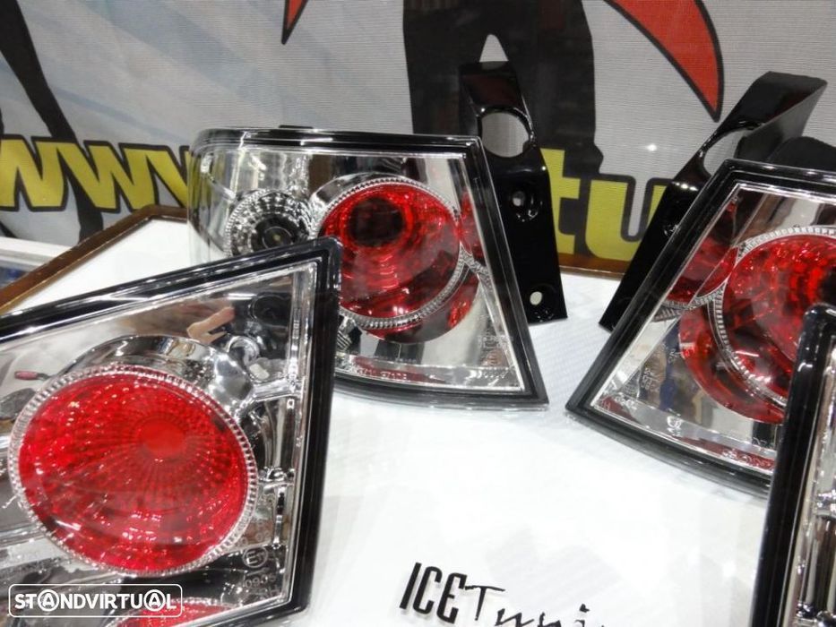 Faróis / farolins traseiros tipo lexus Seat Ibiza 6L fundo Cristal