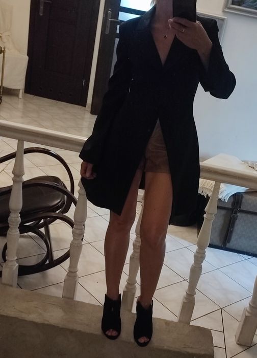 Dłuższa taliowana marynarka Nelly rozmiar XS