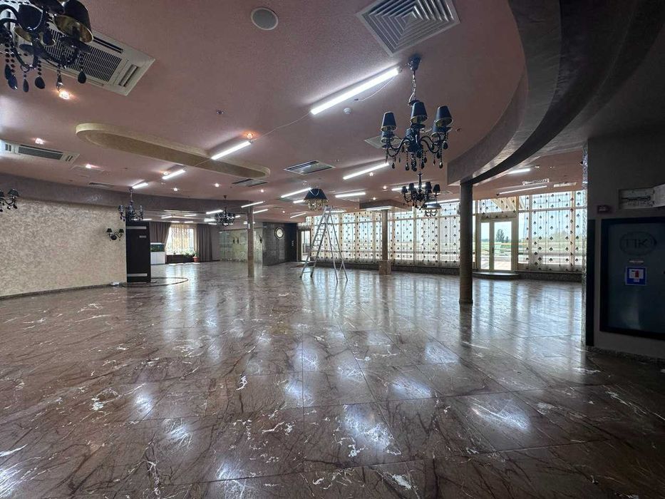 Оренда відкритої площі Пирогова