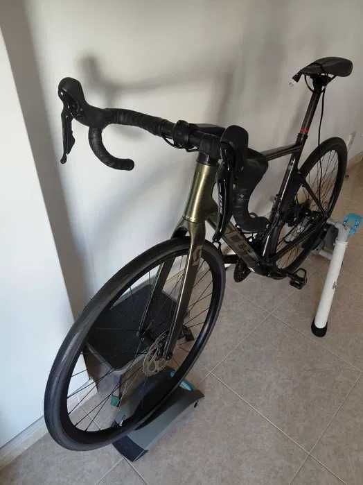 Bicicleta estrada Scott Addict 30 M