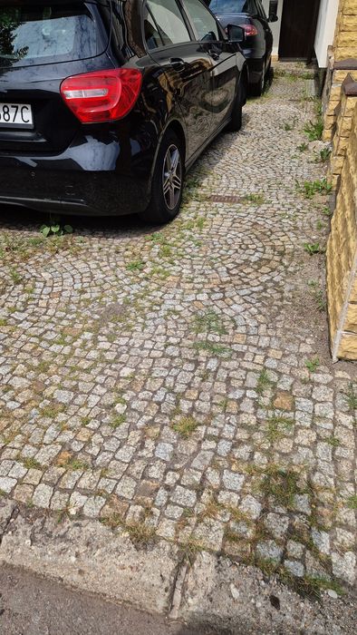 Kostka granitowa około 60m2