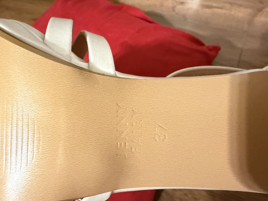 Buty ślubne lub na poprawiny