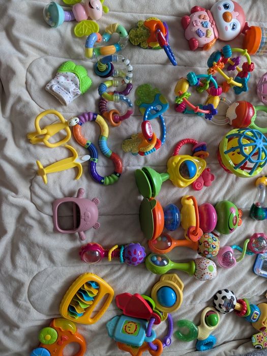 Chicco, Fisher price, Lamaze іграшки