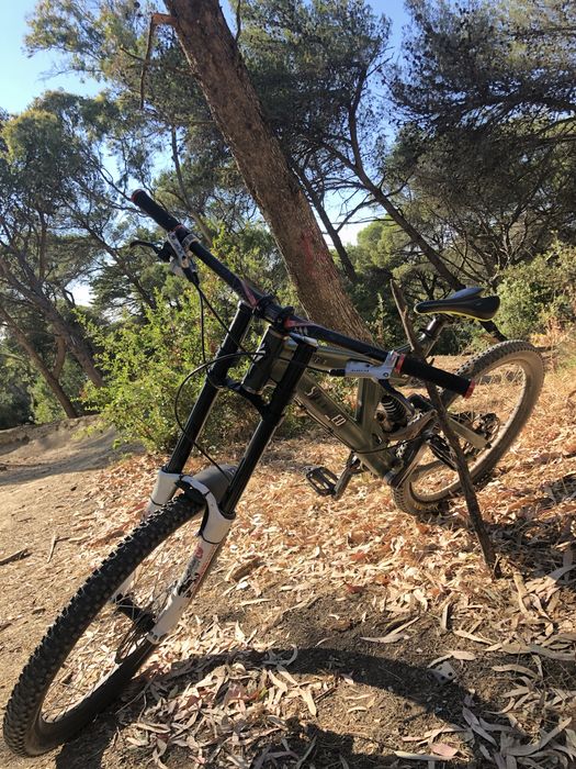 Bike downhill Big Hit