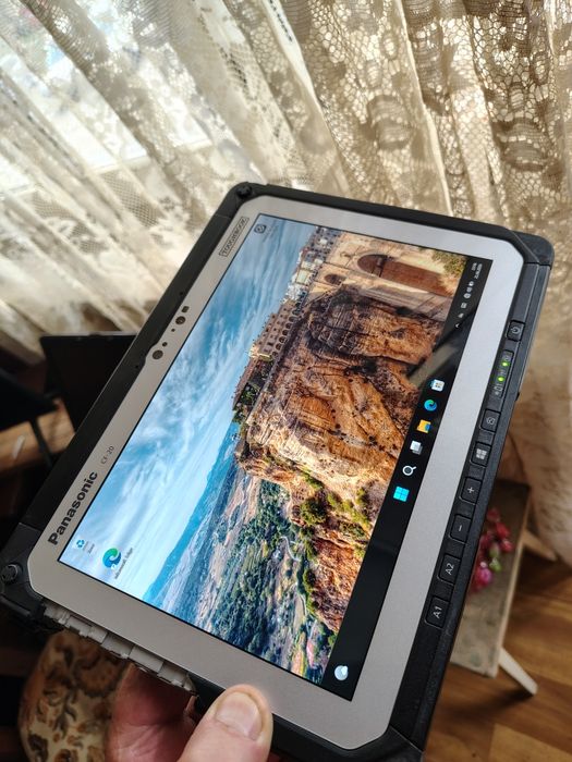Panasonic CF 20 WIN 11 2w1 i5 7 gen 2 bat rysi 8GB 256GB  GWARA 2 LAT