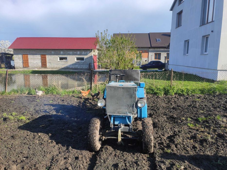 Трактор саморобний