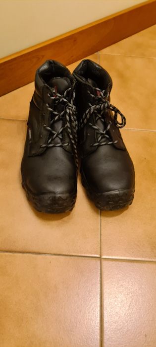 Botas Biqueira de Aço Cofra - Estão NOVA