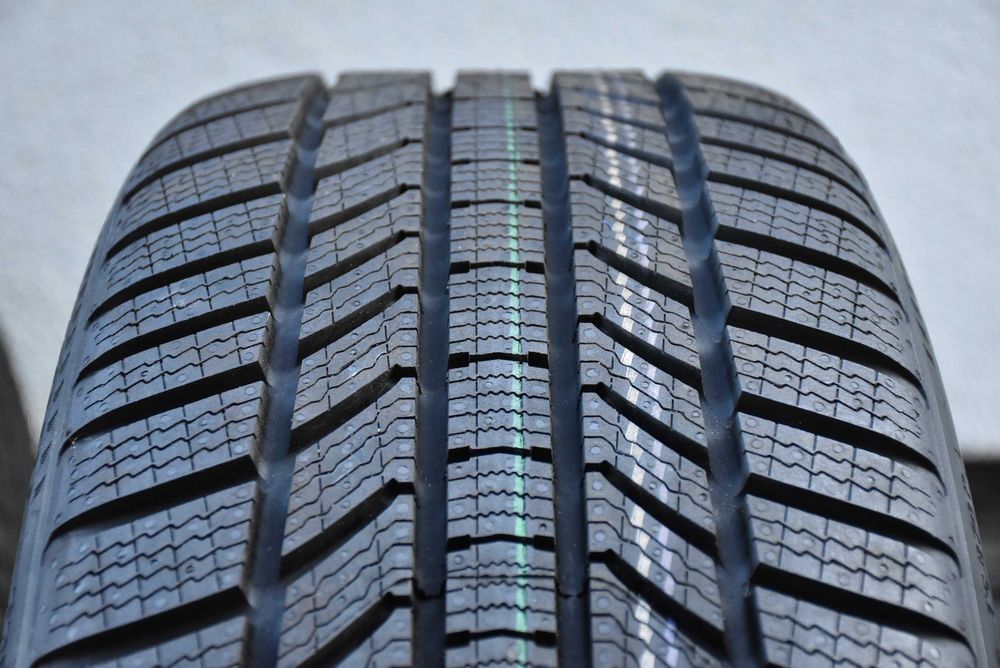 Nowe koła zimowe OEM VOLKSWAGEN Passat Pretoria 19" Continental