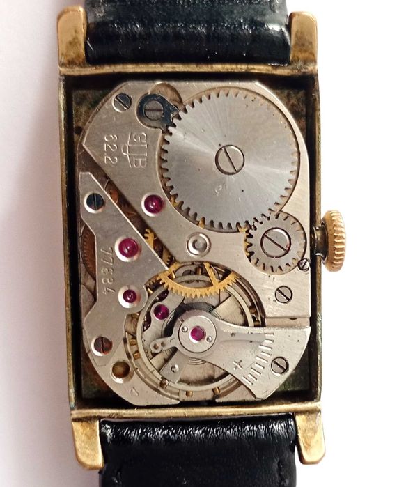 Zabytkowy zegarek naręczny- Gub Glashutte