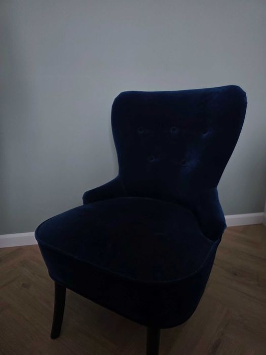 Fotel Ikea granatowy