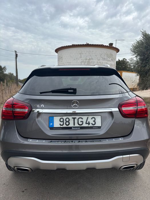 Mercedes GLA 180D