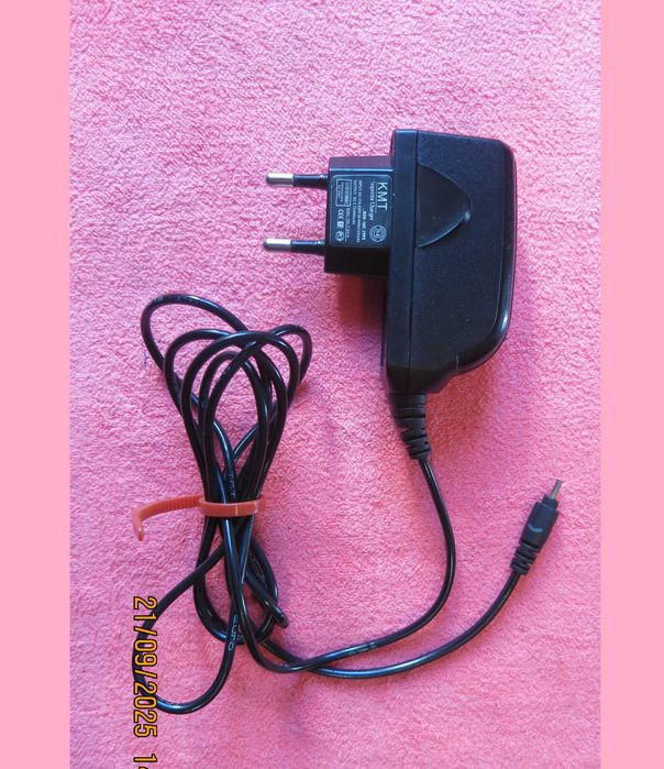 СЗУ Nokia TCT (KMT) NSH-12E 5,7V 800mA (2мм тонкий штырь)