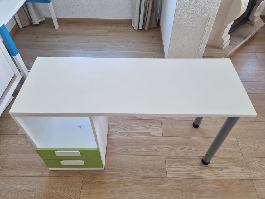 Secretária 138cm Reversível com Gavetas – Excelente Estado - Setubal