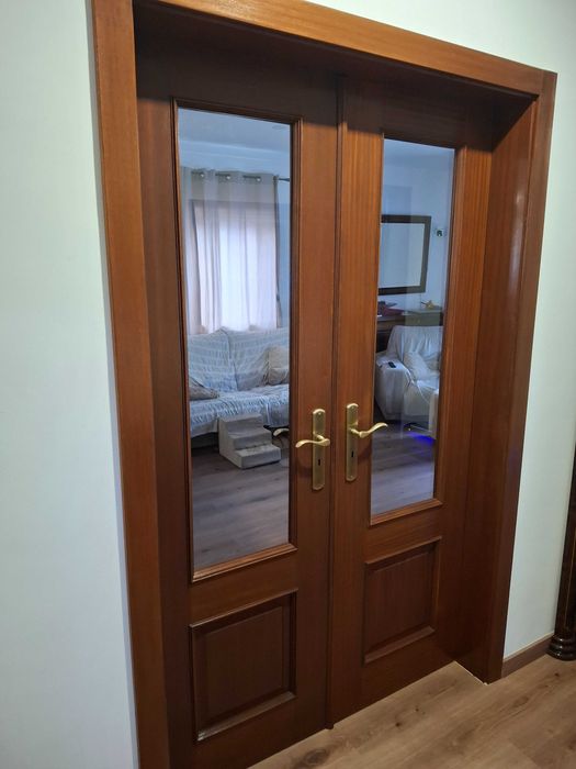 porta interior de sala dupla