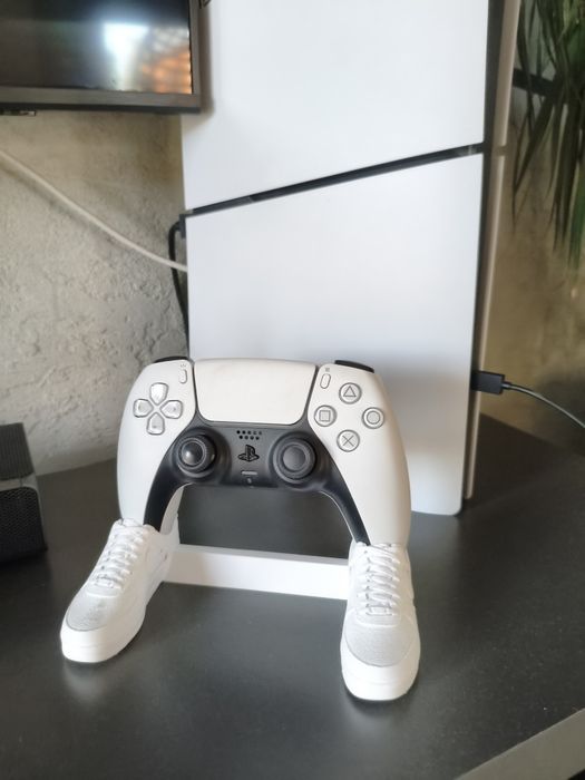 Stojak na pada ps5 NIKE