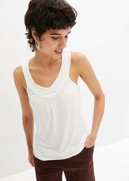 B.P.C top śmietankowy z koronką 40/42.