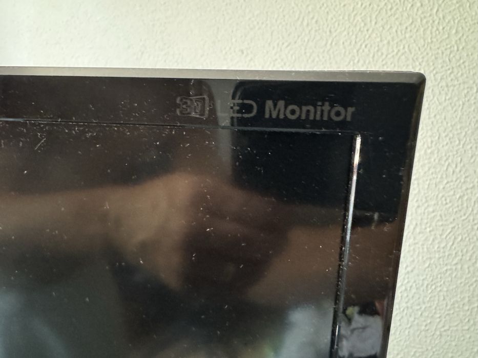 Monitor LG 3D D2342PY 23polegadas