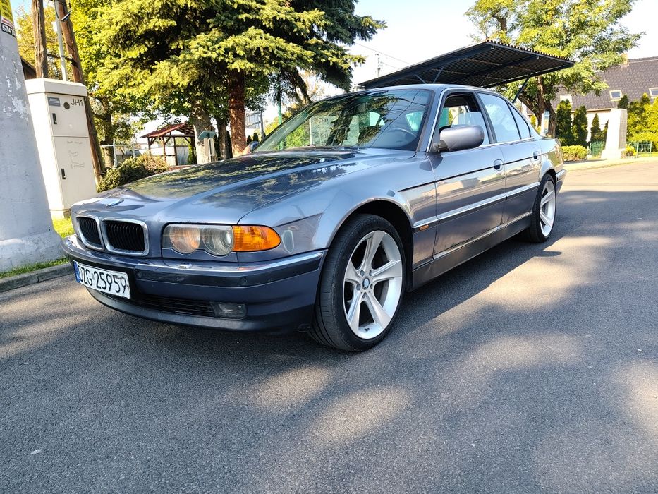 BMW Seria 7