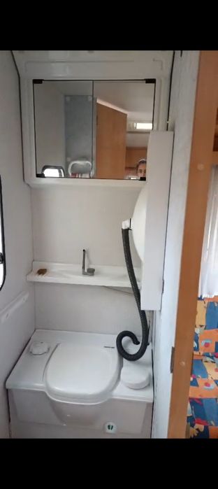 Negociável - Caravana leve e equipada 3.95m  Excelente estado!