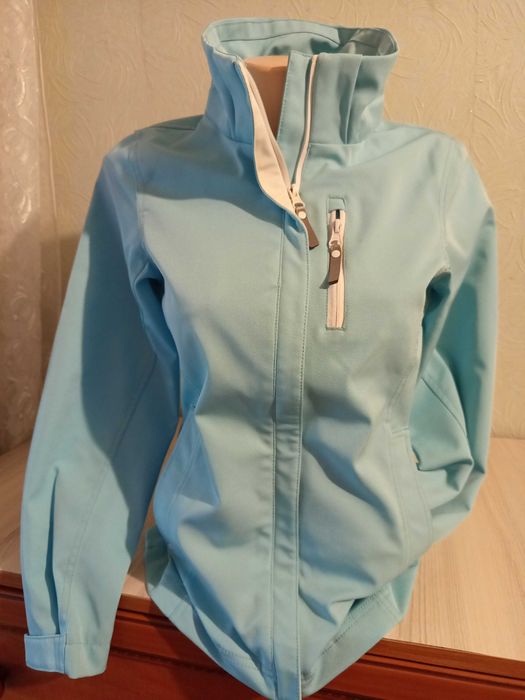 Ветровка на девочку р. 158