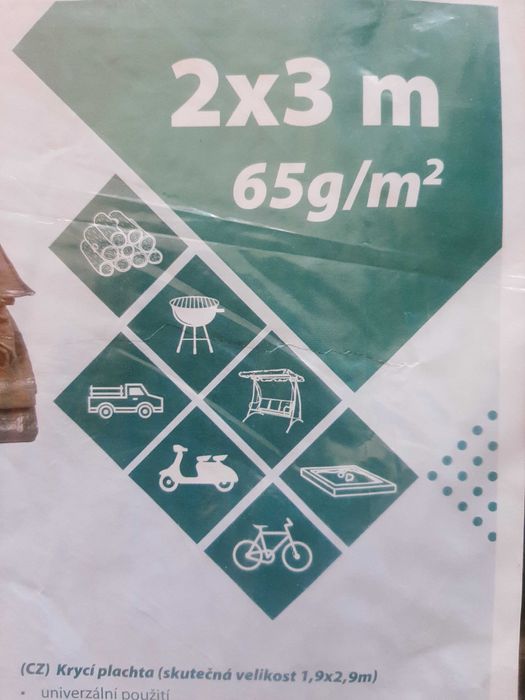 Mata Plandeka  płacha ochronna ogrodowa na płot  przeciwdeszczowa