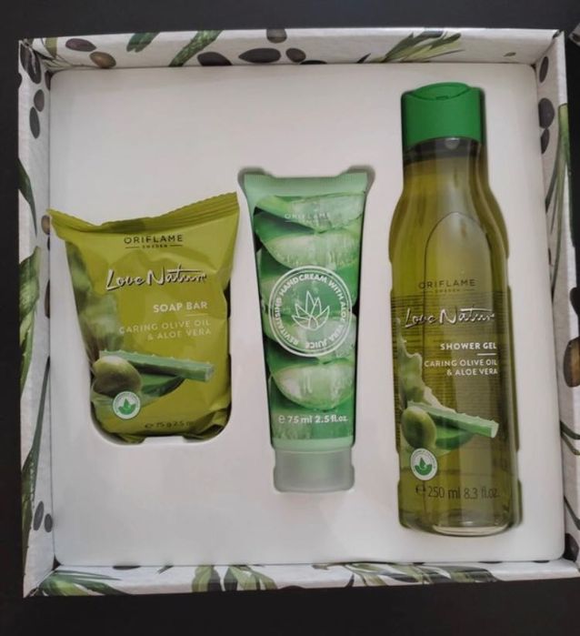 Cofrett Creme Mãos + Gel banho + Sabonete Aloé Vera - Super Preço