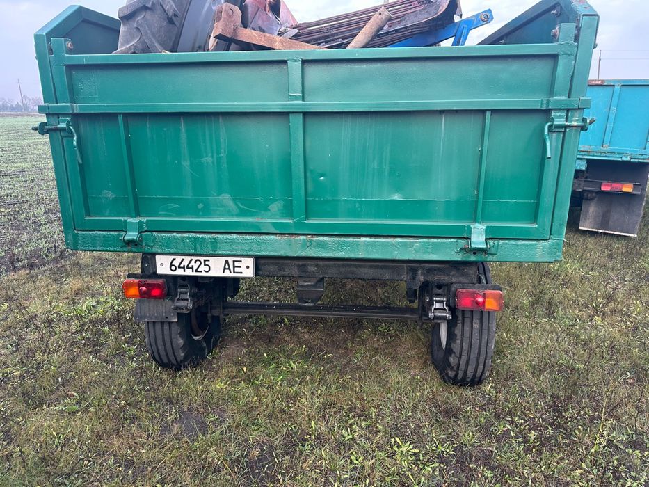 Продам прицеп 2птс4