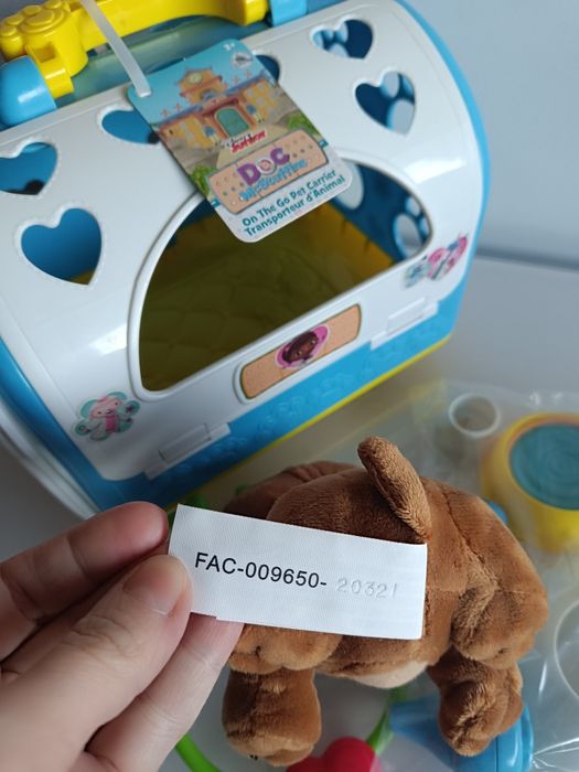 Mala de veterinário doutora brinquedos Disney Store