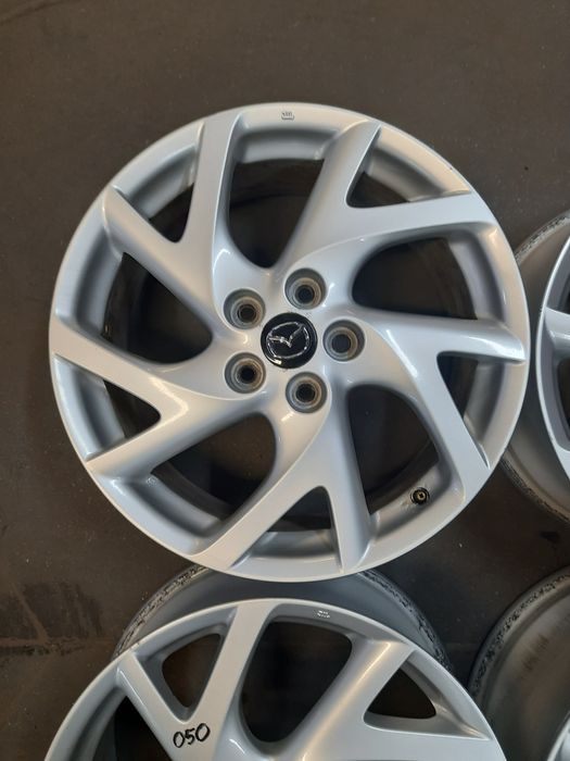 (050) Felgi 18" 5x114,3 ET 60 7,5j - Mazda