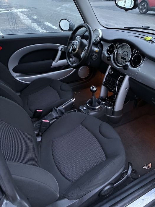 Mini Cooper 1,6b  SCT