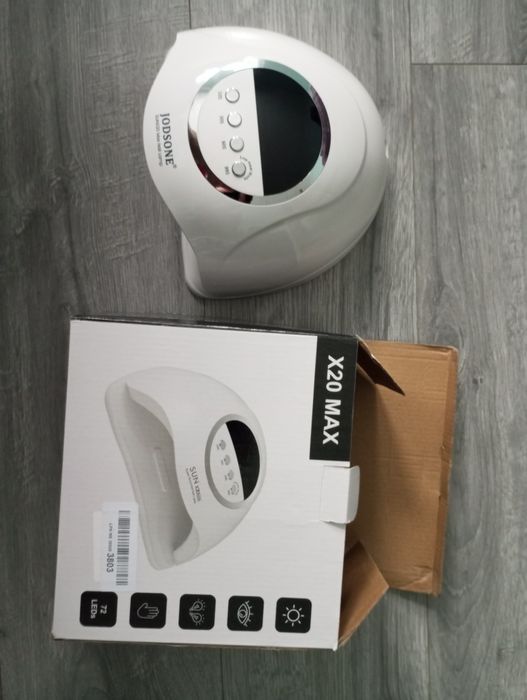 Лампа для манікюру