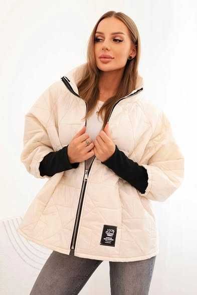 Kurtka damska pikowana z krótkim krojem i stójką