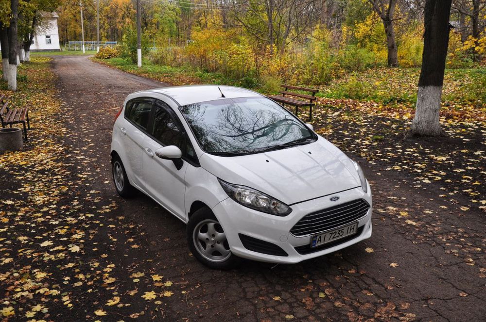 Продам ford fiesta 13 рік, 1'5D.