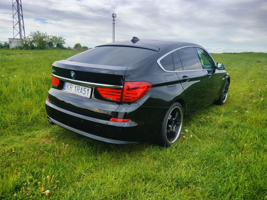 BMW 5GT Polecam.