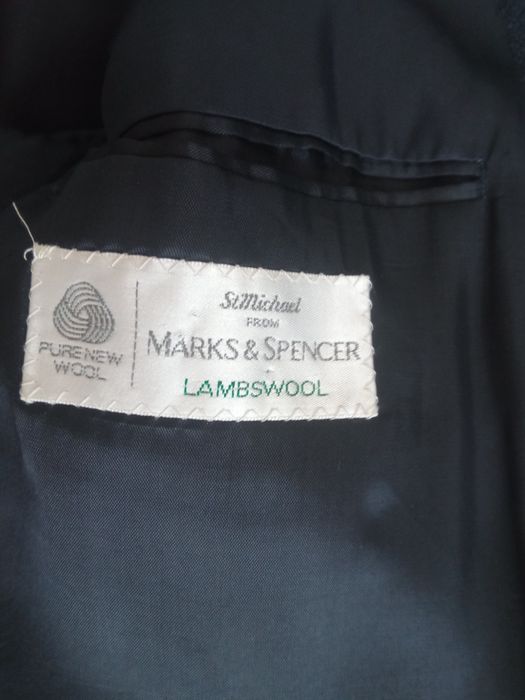 Продам мужские пиджаки натуральные материалы