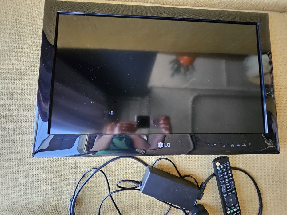 Телевизор LG рабочий 26"