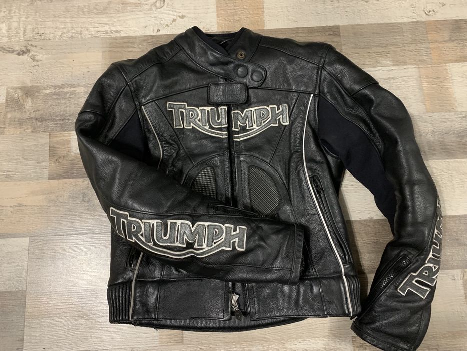Кожаная мото куртка с защитой Triumph