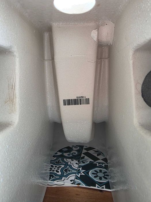 Bidé suspenso italiano NOVO