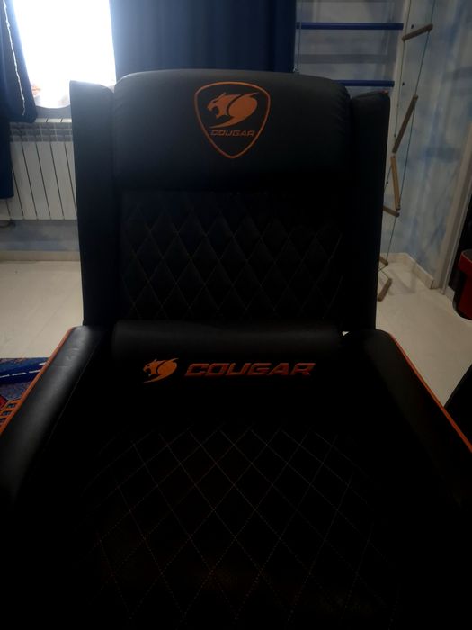 софа Cougar Ranger.